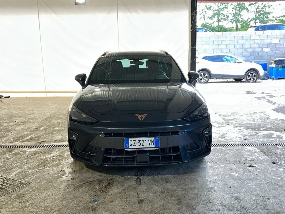 Cupra Leon Station Wagon usata a Roma (8)
