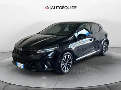 Renault Clio TCe 90 CV 5 porte Techno del 2025 usata a Roma