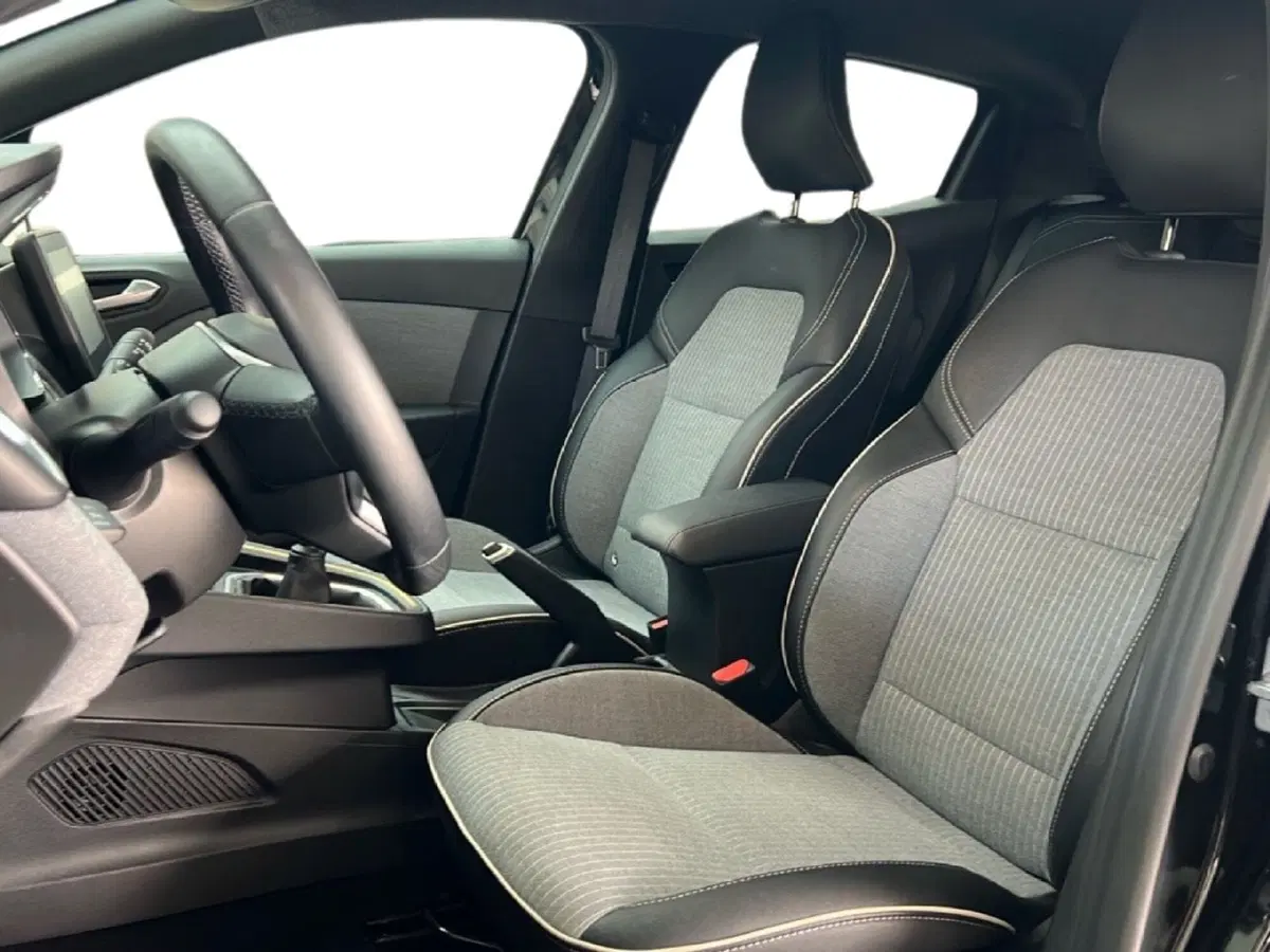 Renault Clio usata a Roma (12)