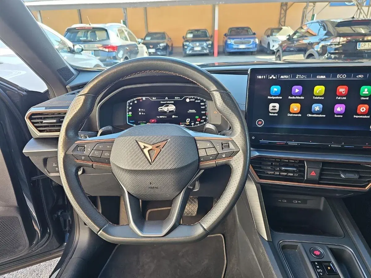 Cupra Formentor usata a Lecco (9)