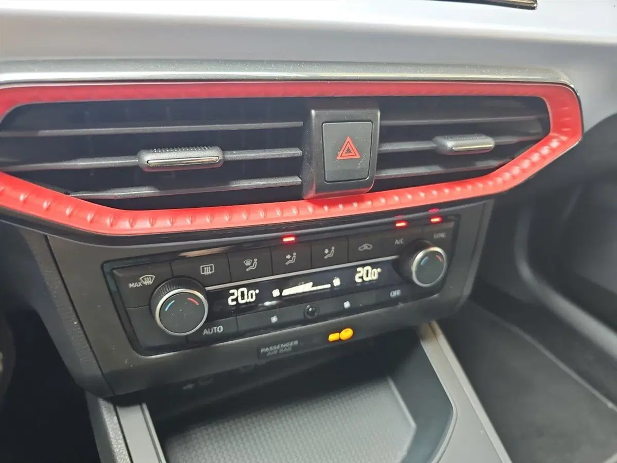 SEAT Ibiza usata a Lecco (14)