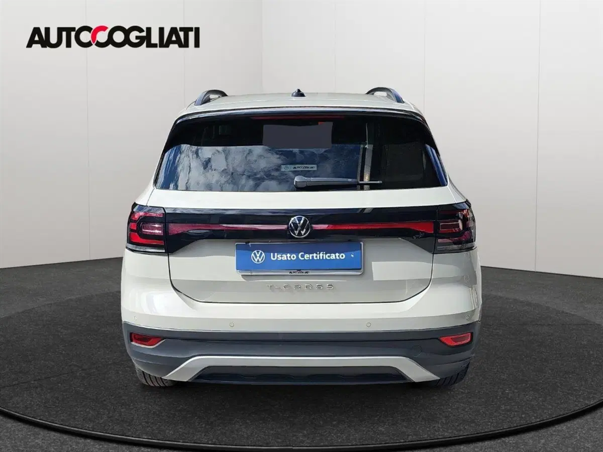 Volkswagen T-Cross usata a Lecco (6)