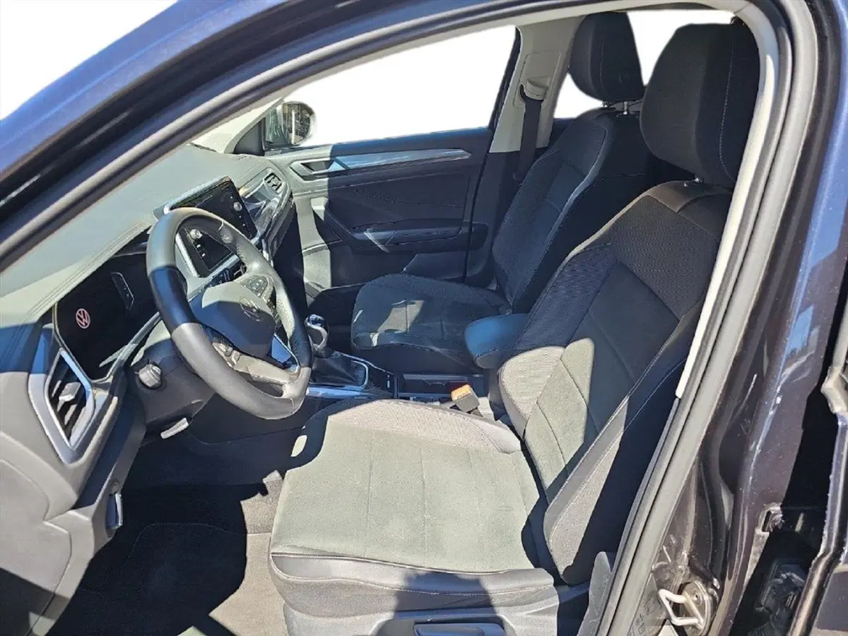 Volkswagen T-Roc usata a Lecco (11)