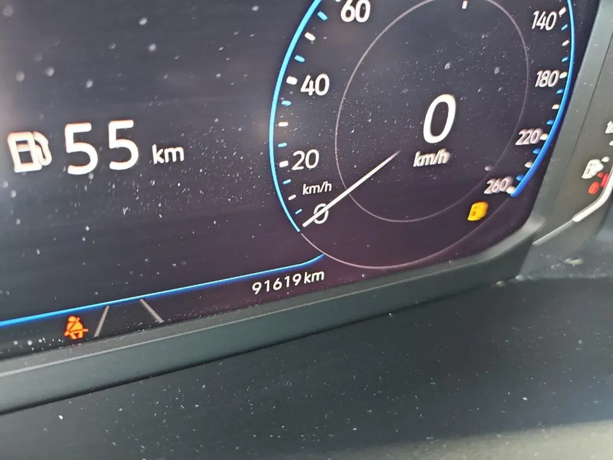 Volkswagen T-Roc usata a Lecco (14)