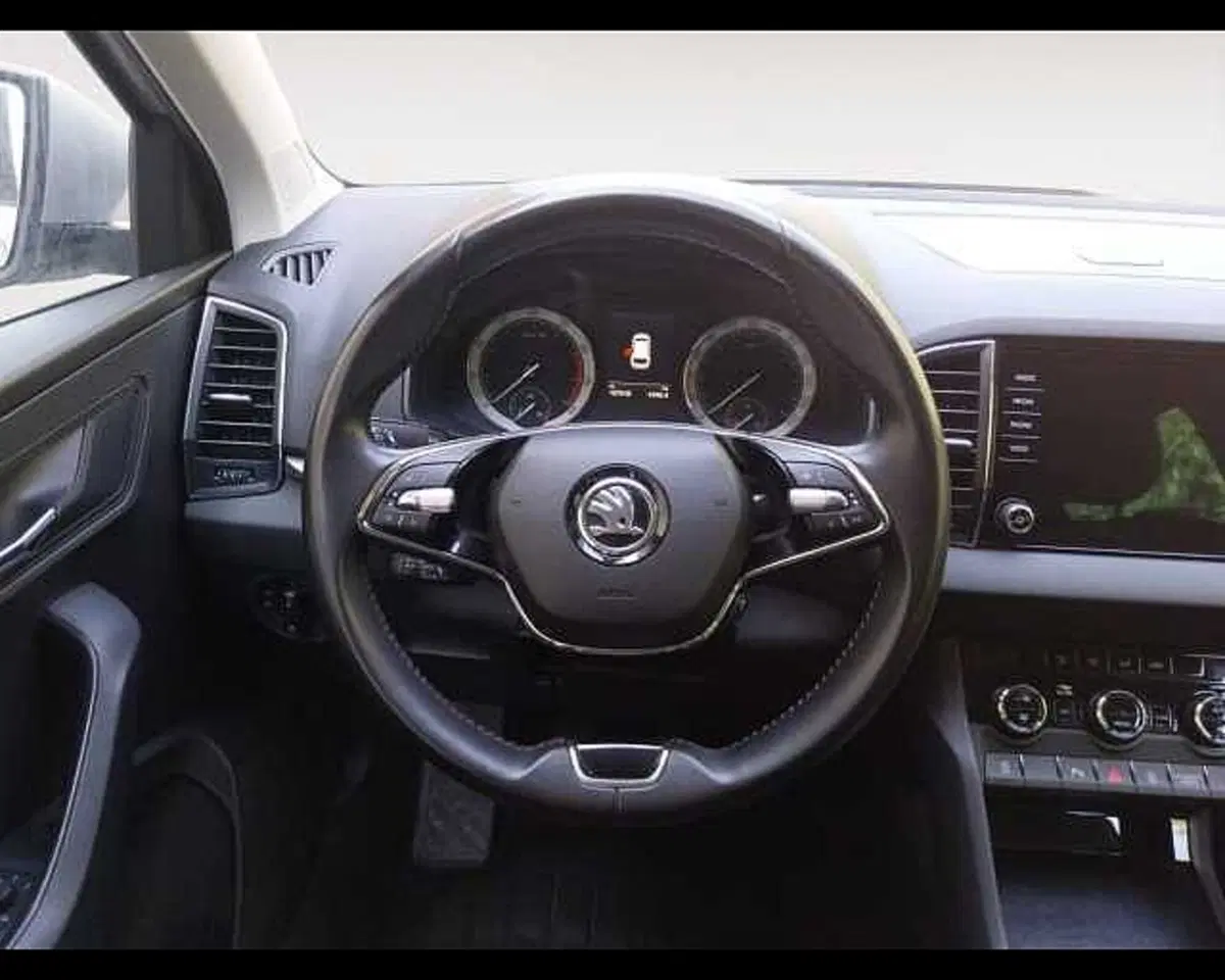 Skoda Karoq usata a Ravenna (12)