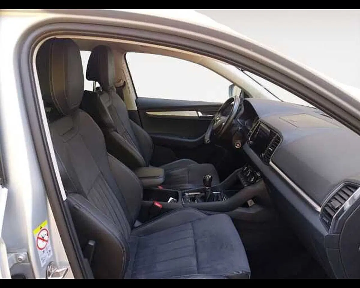 Skoda Karoq usata a Ravenna (15)