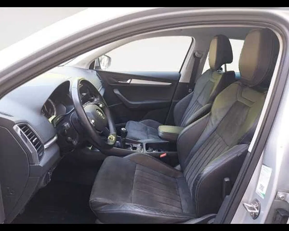 Skoda Karoq usata a Ravenna (9)