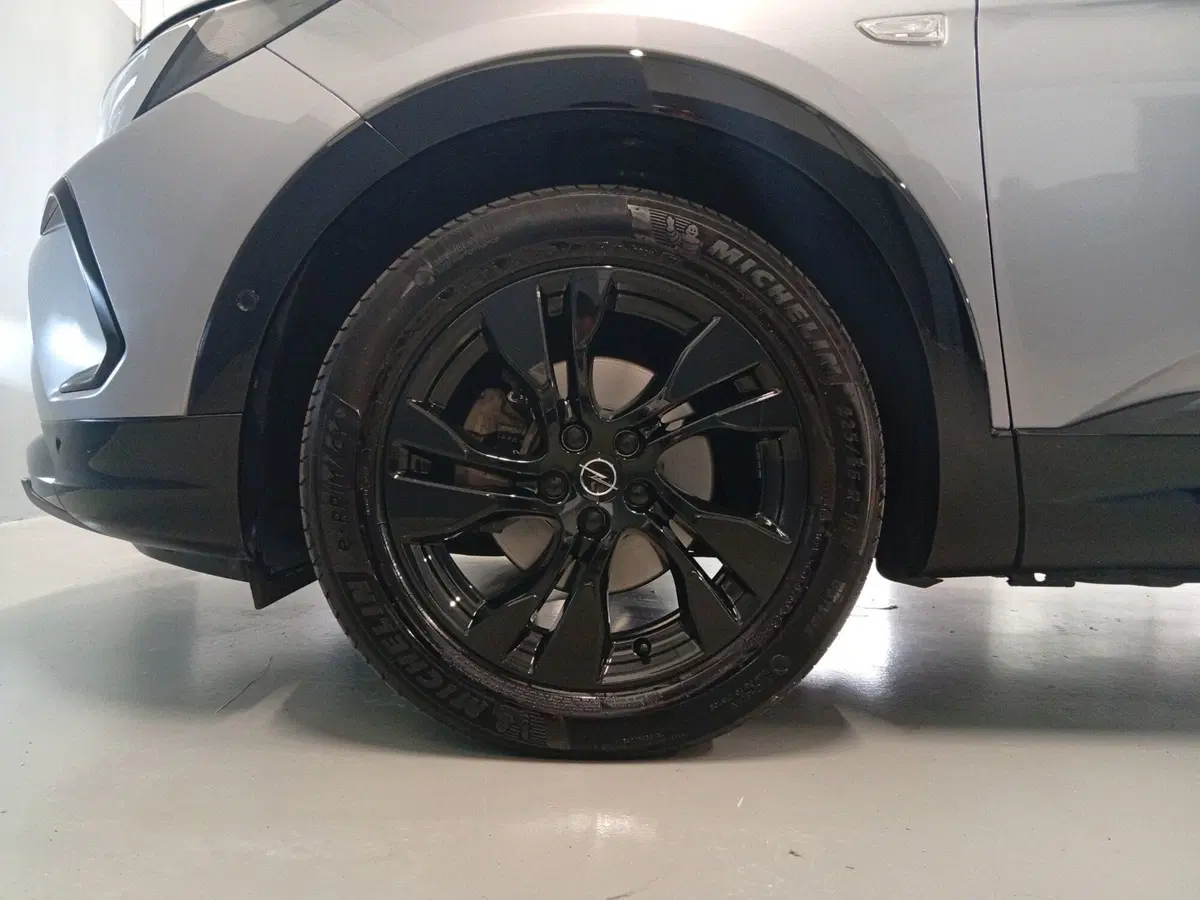 Opel Grandland usata a Varese (7)
