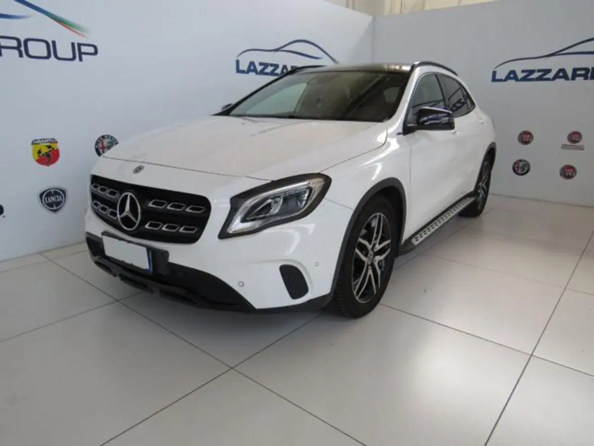 Mercedes-Benz GLA SUV usata a Lodi