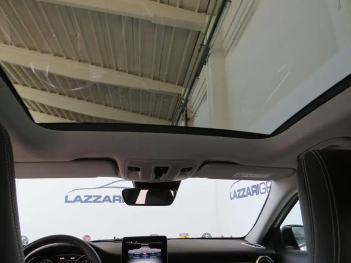 Mercedes-Benz GLA SUV usata a Lodi (14)