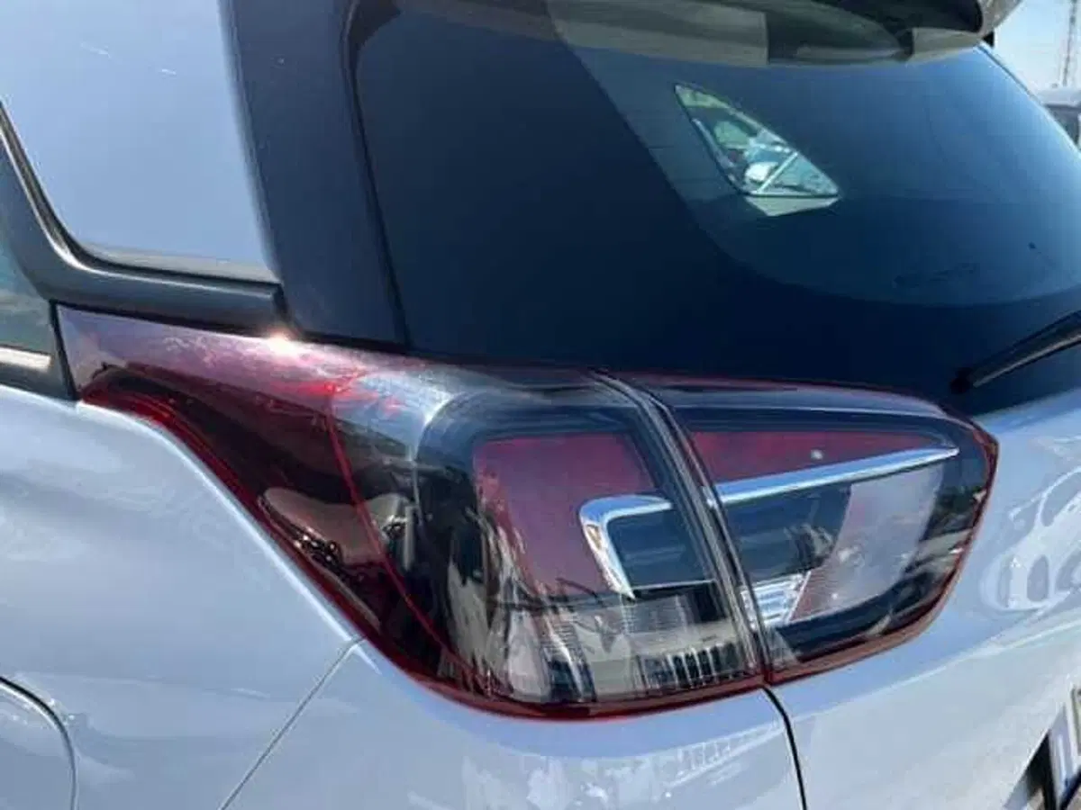 Opel Crossland X usata a Ravenna (9)