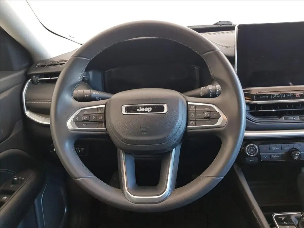 Jeep Compass usata a Lucca (14)