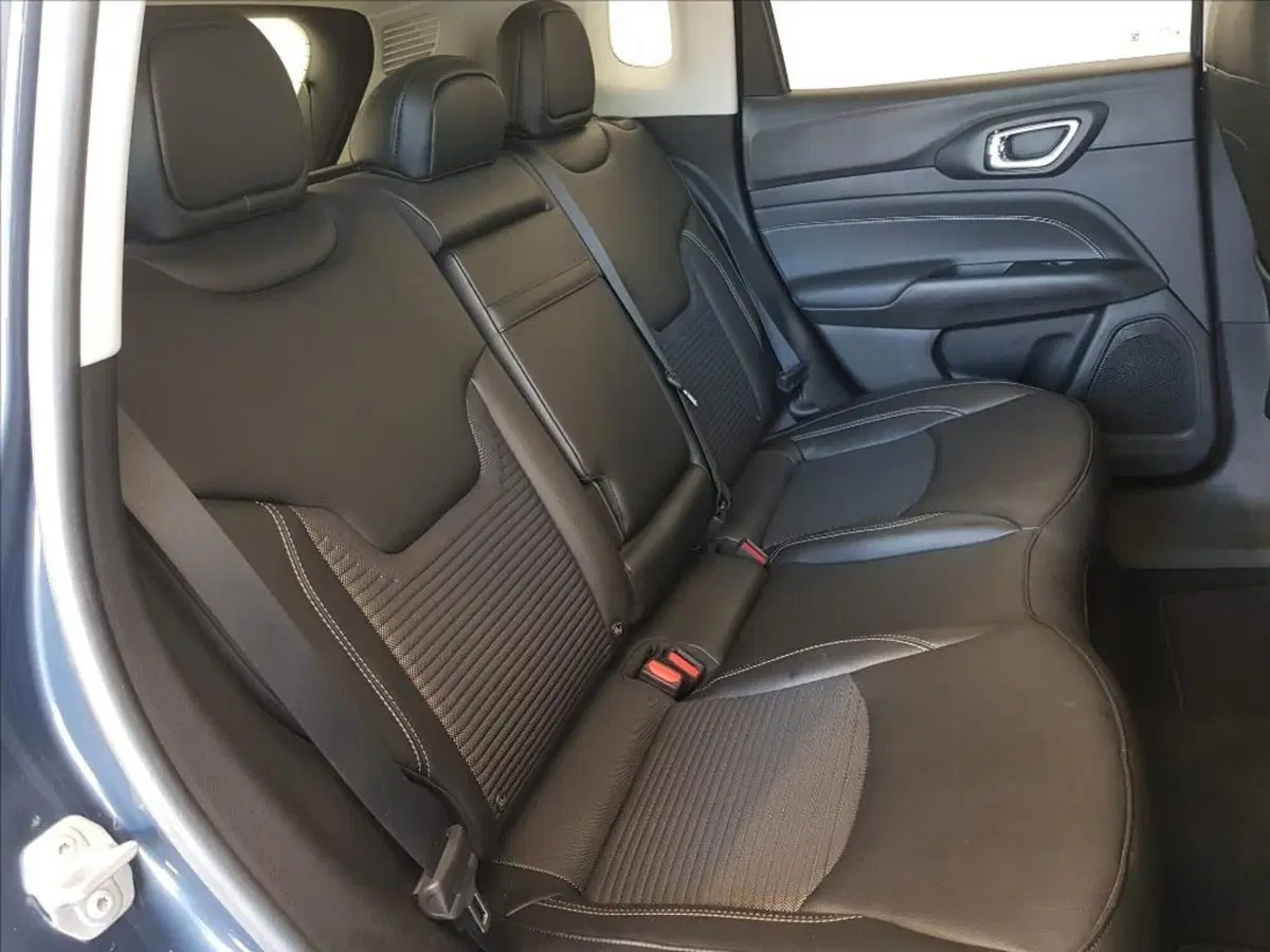 Jeep Compass usata a Lucca (12)