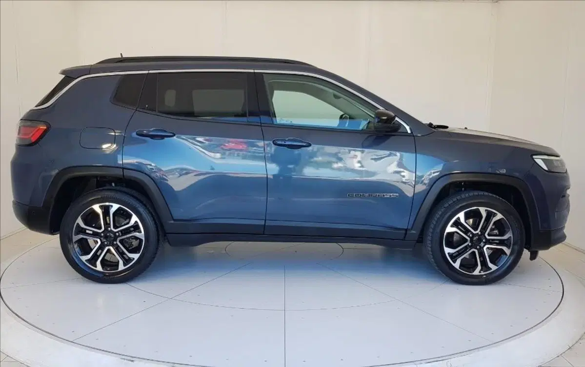 Jeep Compass usata a Lucca (7)
