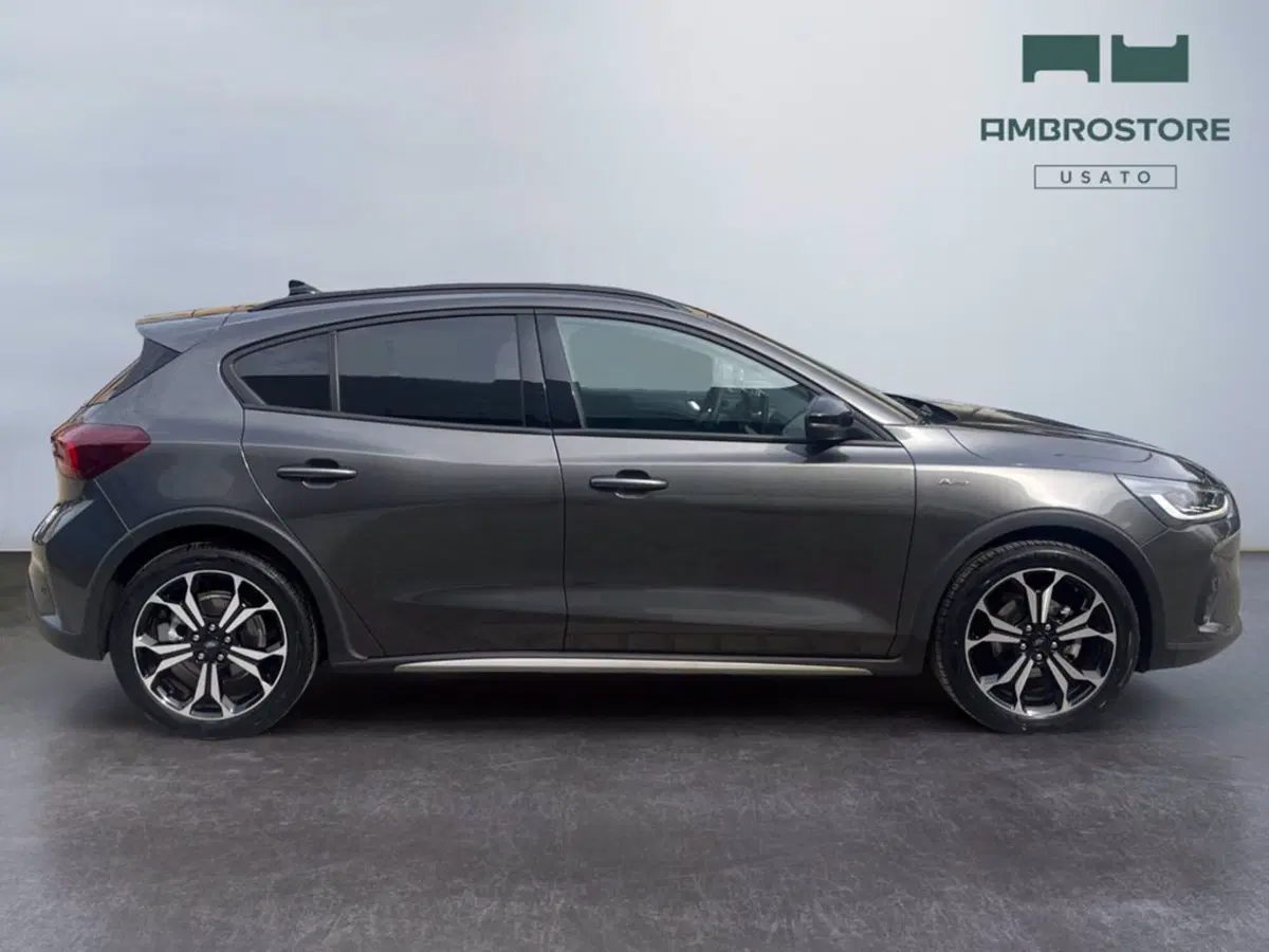 Ford Focus Station Wagon usata a Milano (6)
