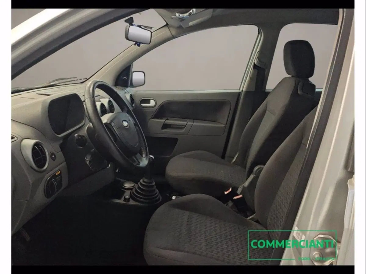 Ford Fusion usata a Catania (9)