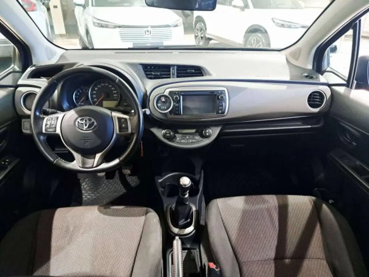 Toyota Yaris usata a Savona (11)