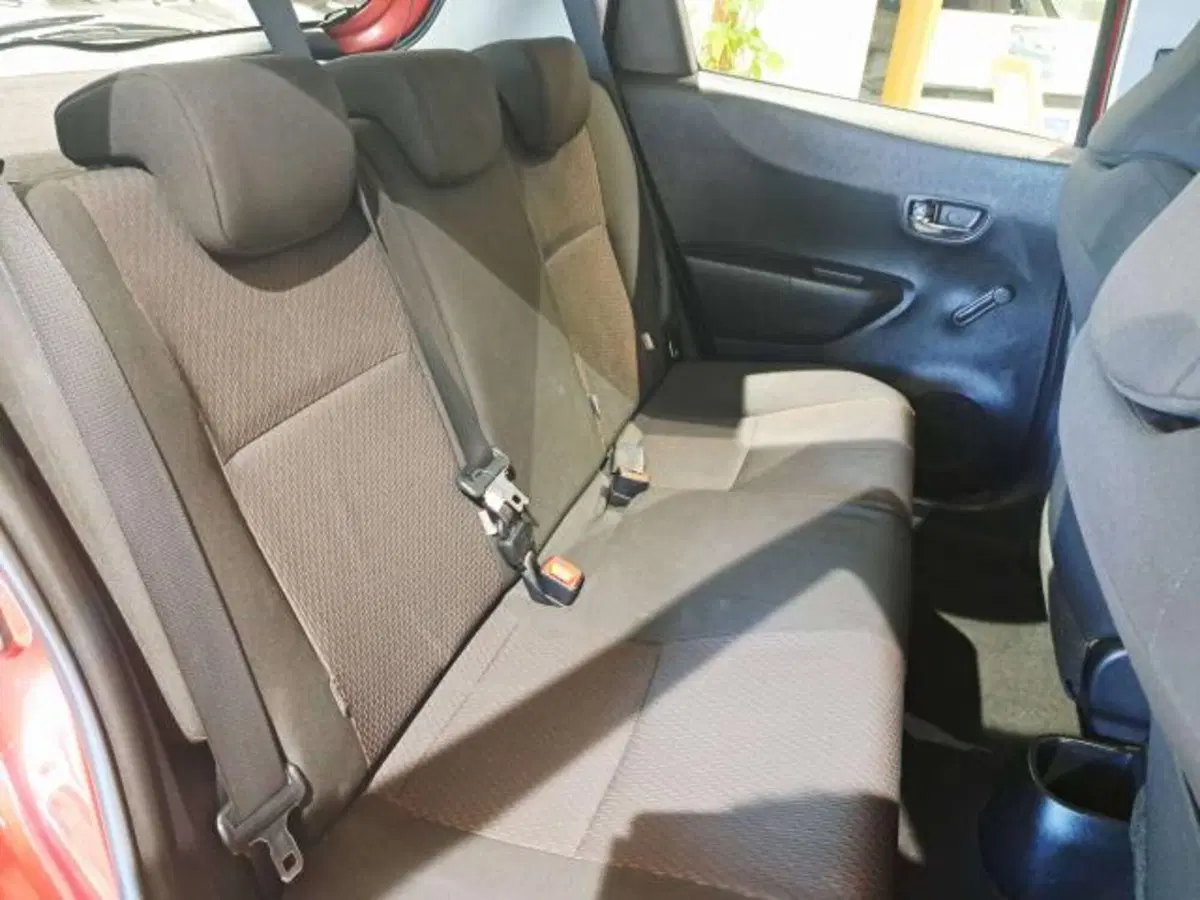 Toyota Yaris usata a Savona (12)
