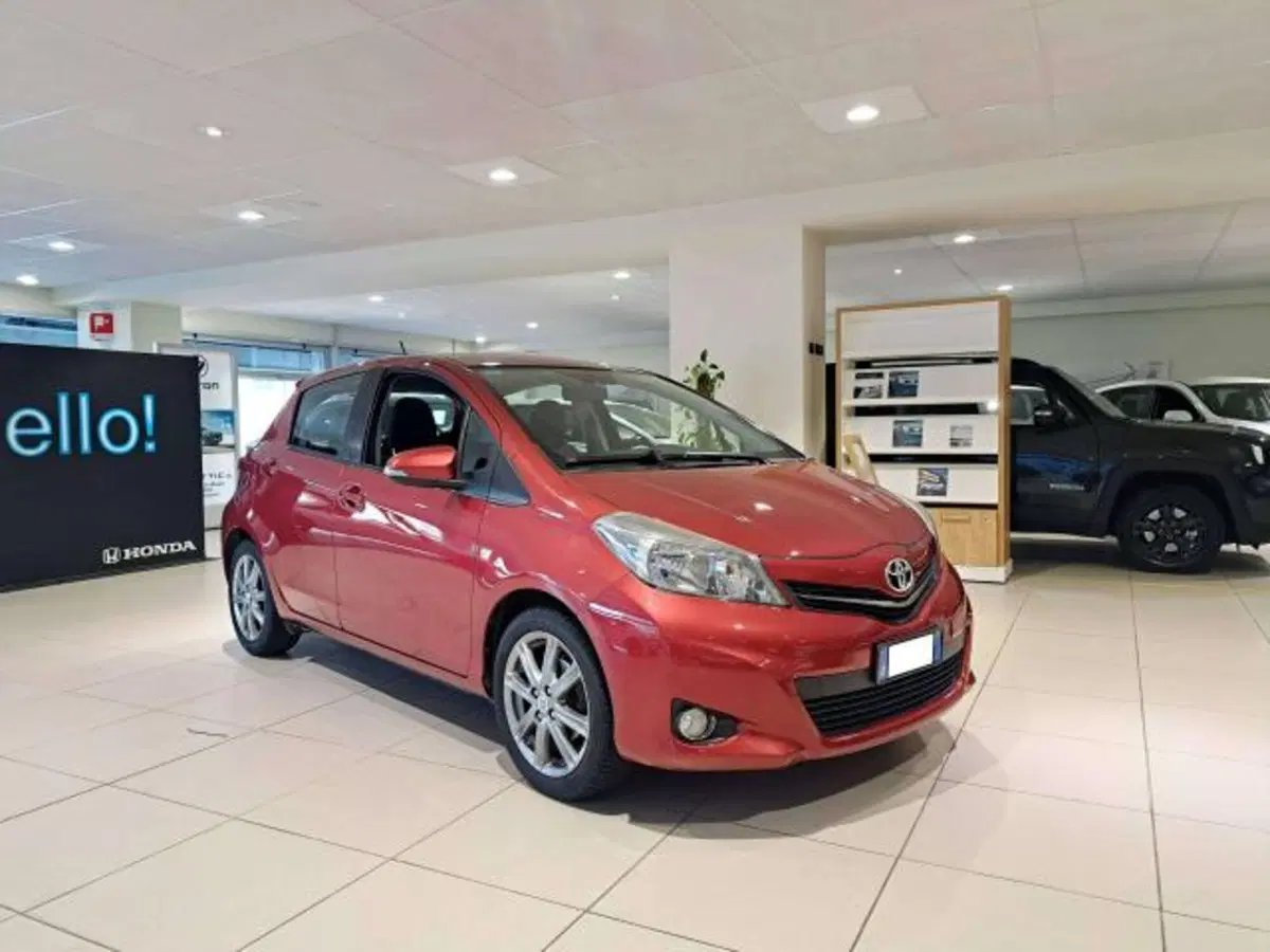 Toyota Yaris usata a Savona (4)