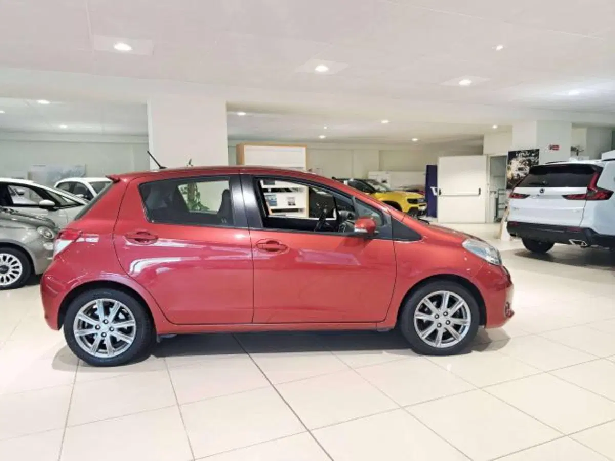 Toyota Yaris usata a Savona (5)