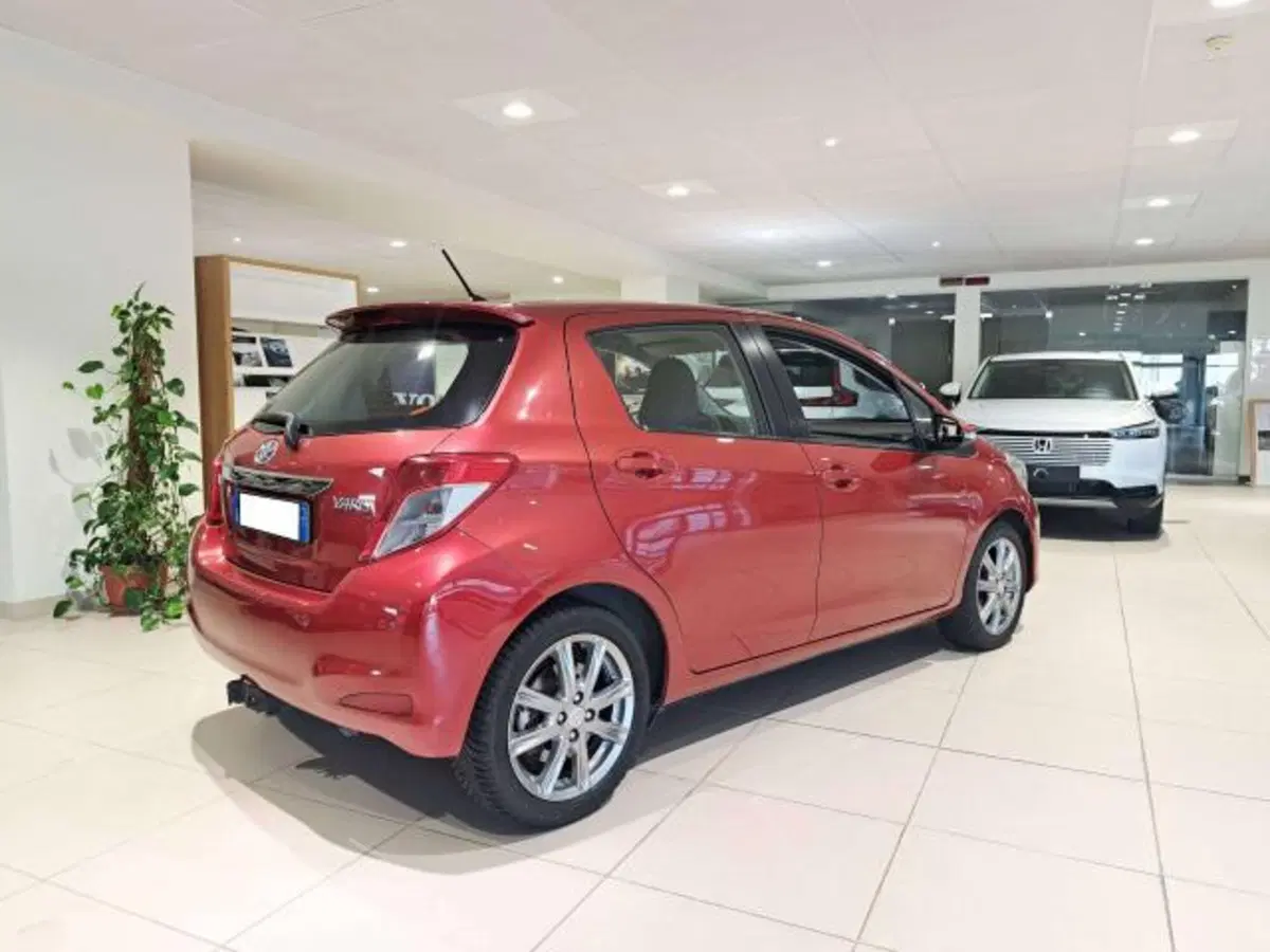 Toyota Yaris usata a Savona (6)