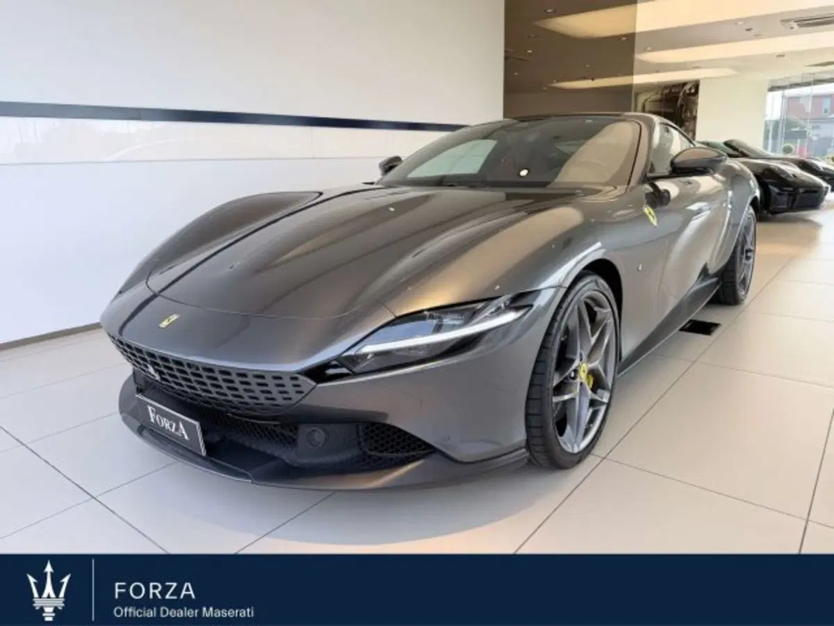 Ferrari Roma Spider usata a Torino