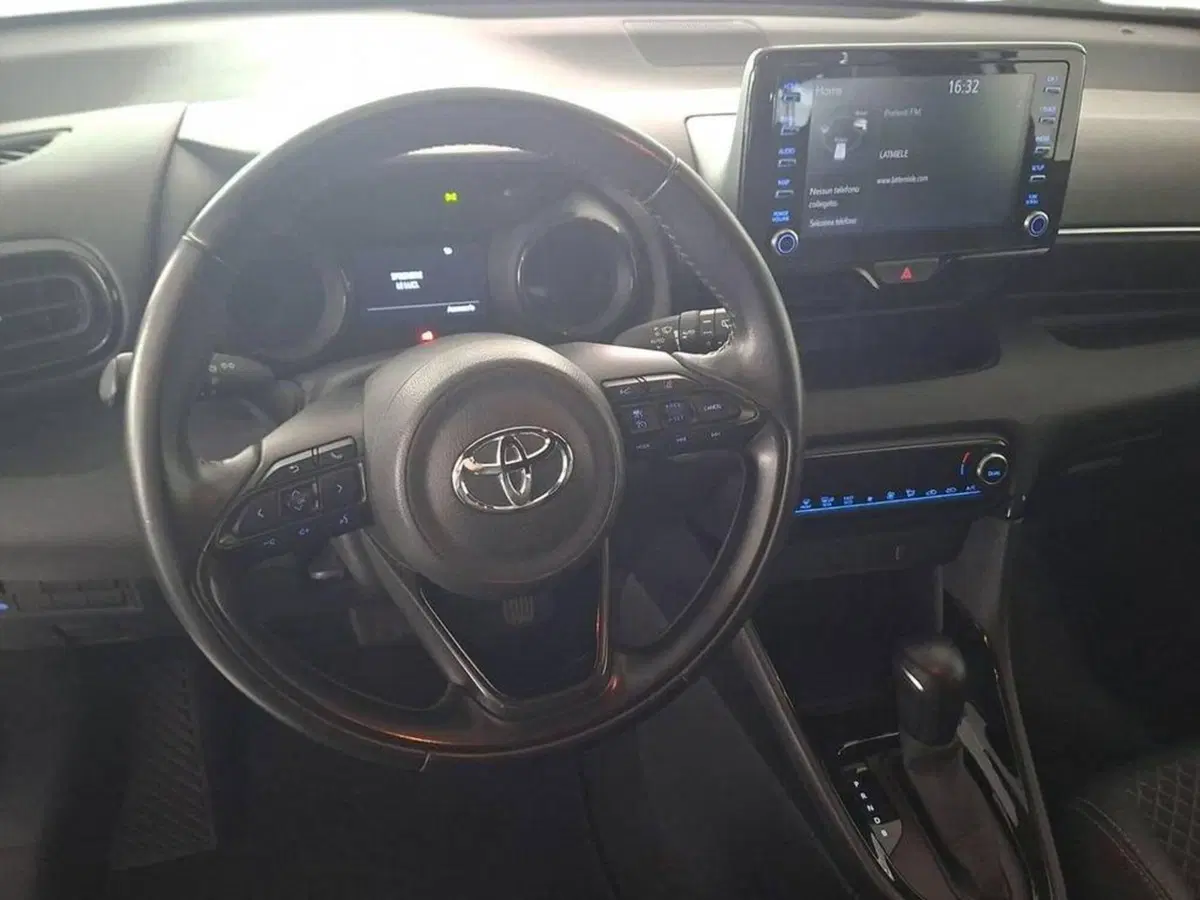 Toyota Yaris Cross usata a Torino (13)