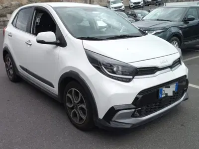Kia Picanto 1.0 12V 5 porte AMT X Line del 2022 usata a Belpasso