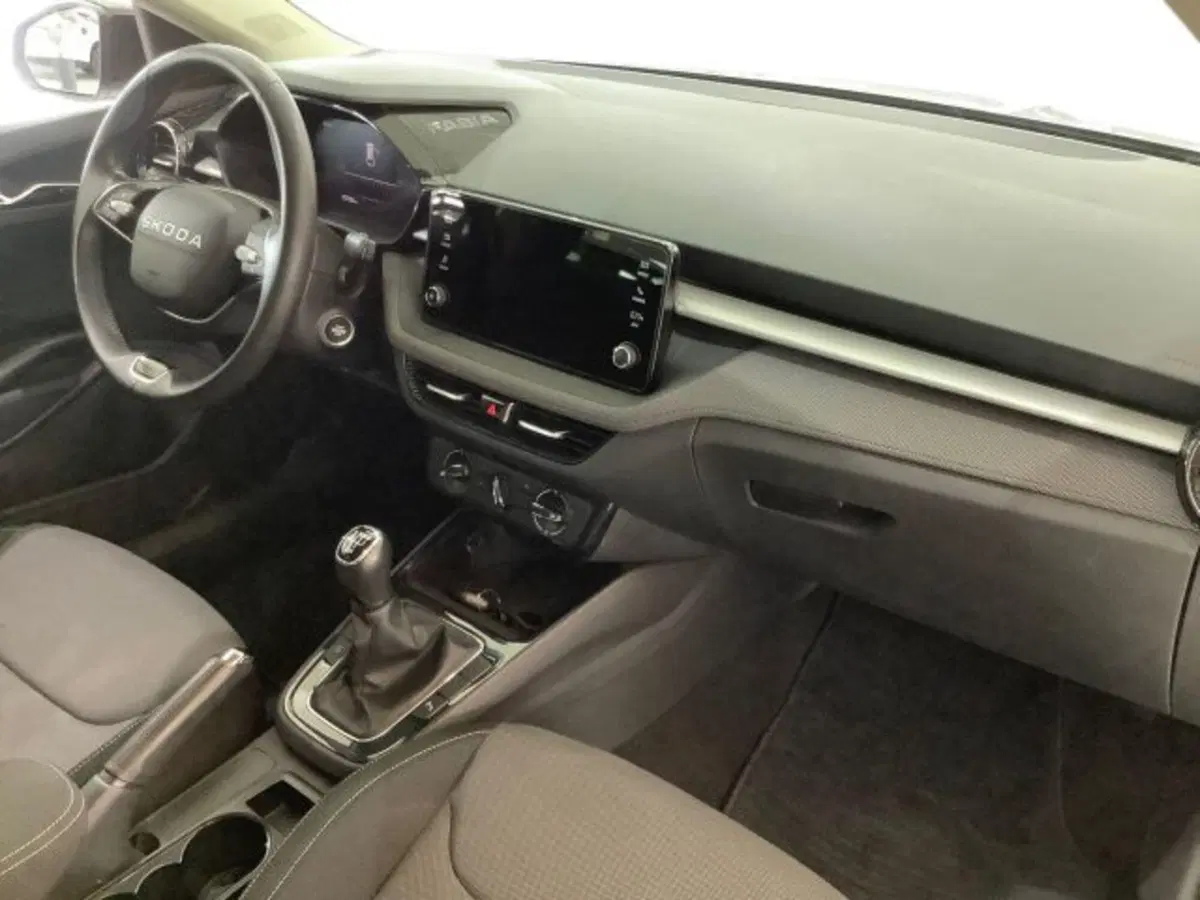 Skoda Fabia usata a Catania (9)