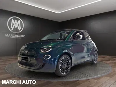 Fiat 500C Cabrio 1.0 Hybrid Club nuova a Bastia Umbra