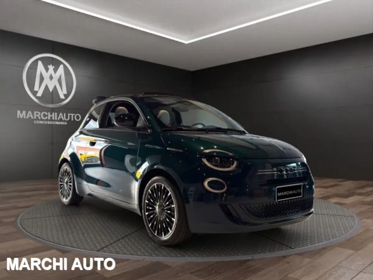 Fiat 500C Cabrio nuova a Perugia (3)