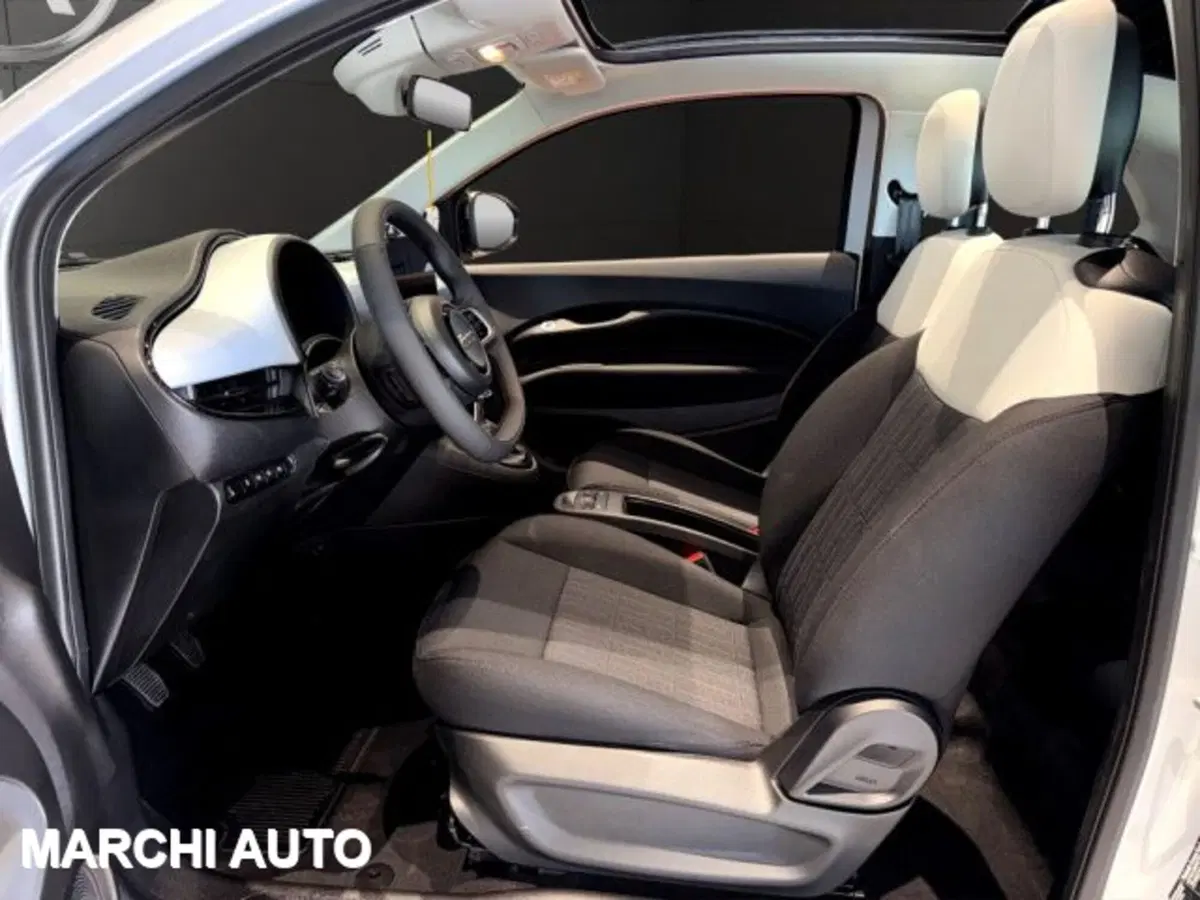 Fiat 500C Cabrio nuova a Perugia (10)