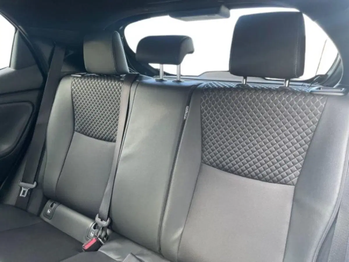 Toyota Yaris usata a Vercelli (11)