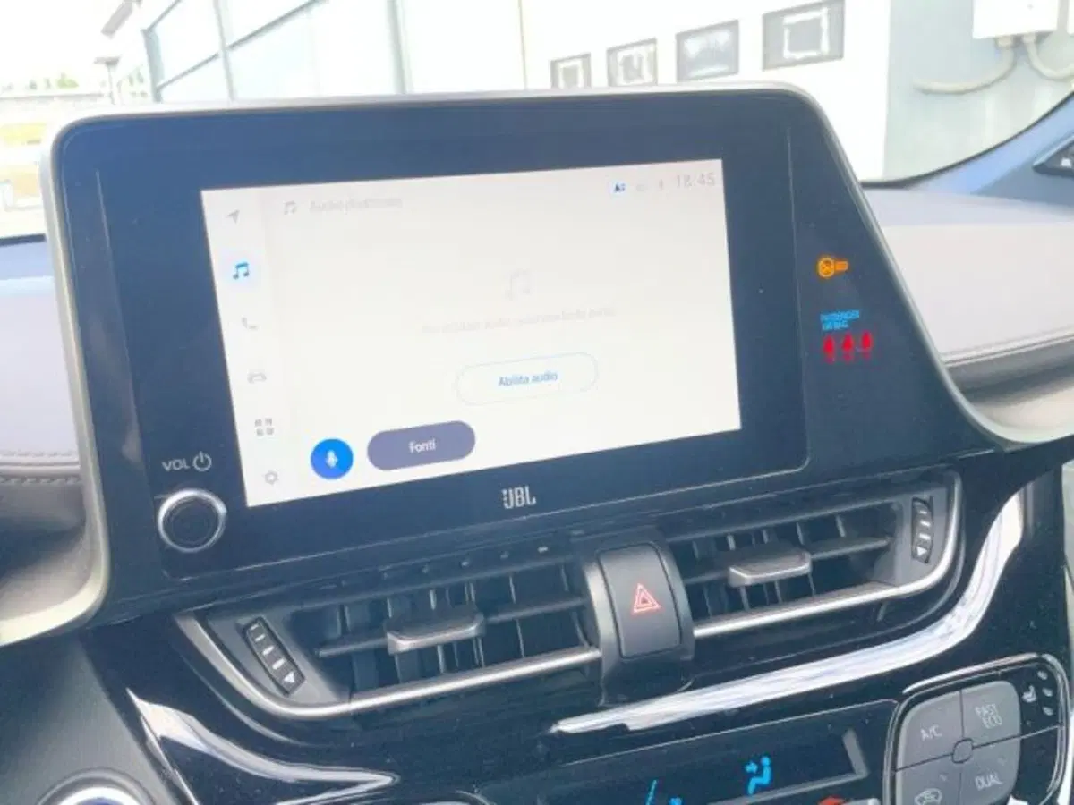 Toyota Toyota C-HR usata a Vercelli (10)