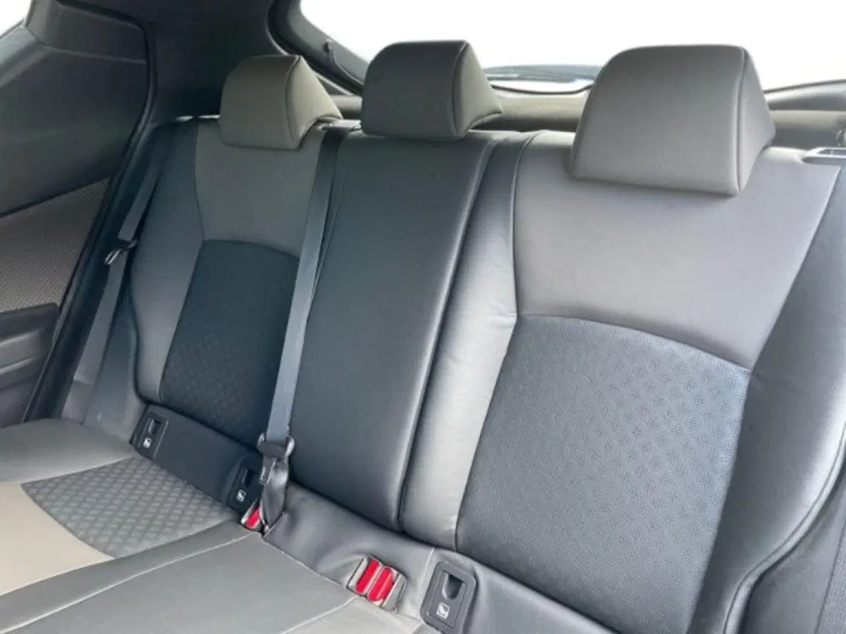 Toyota Toyota C-HR usata a Vercelli (11)