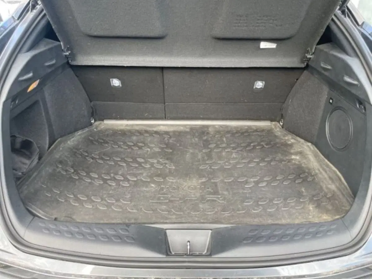 Toyota Toyota C-HR usata a Vercelli (6)