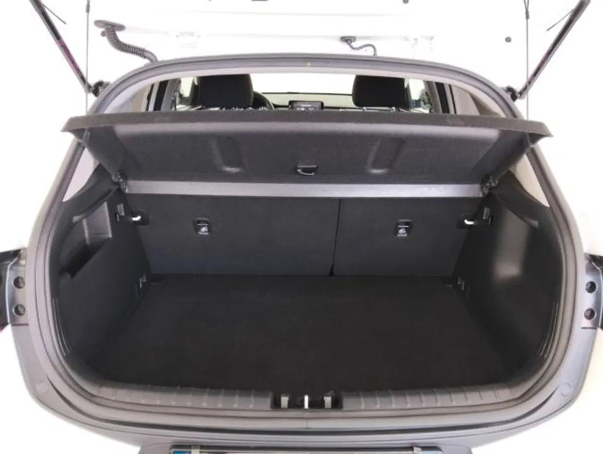 Kia Stonic usata a Como (17)