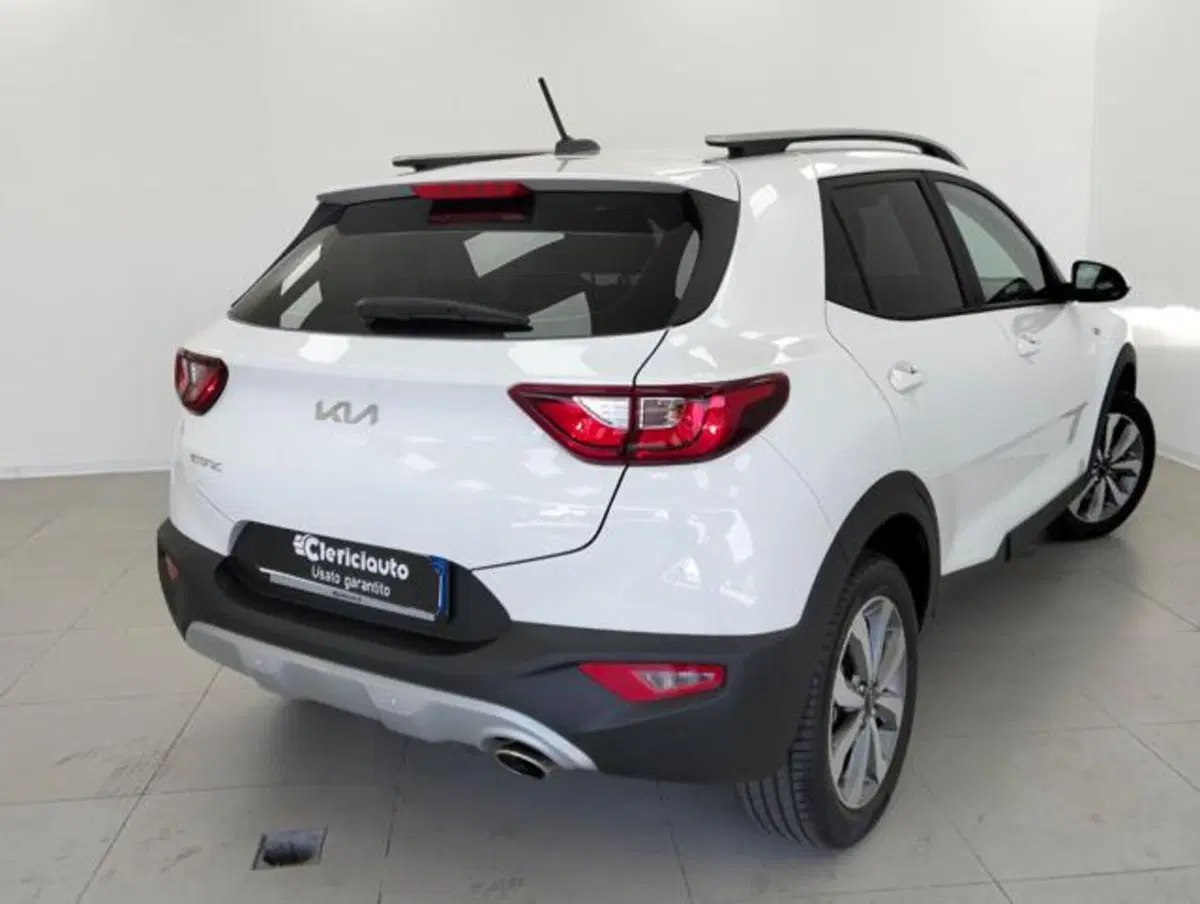 Kia Stonic usata a Como (2)
