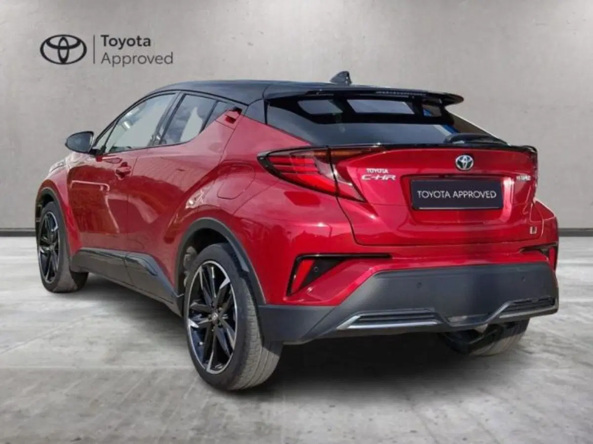 Toyota Toyota C-HR usata a Roma (5)