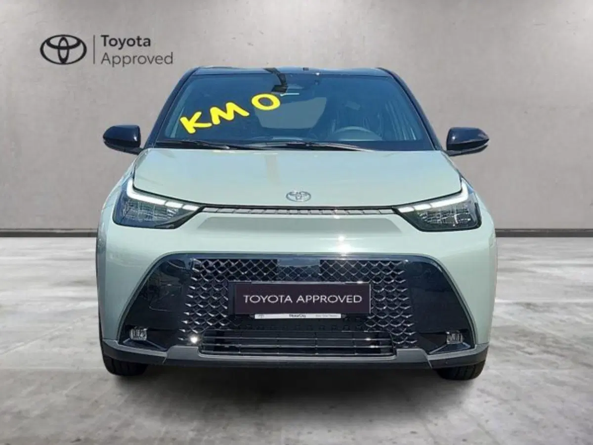 Toyota Aygo X nuova a Roma (13)