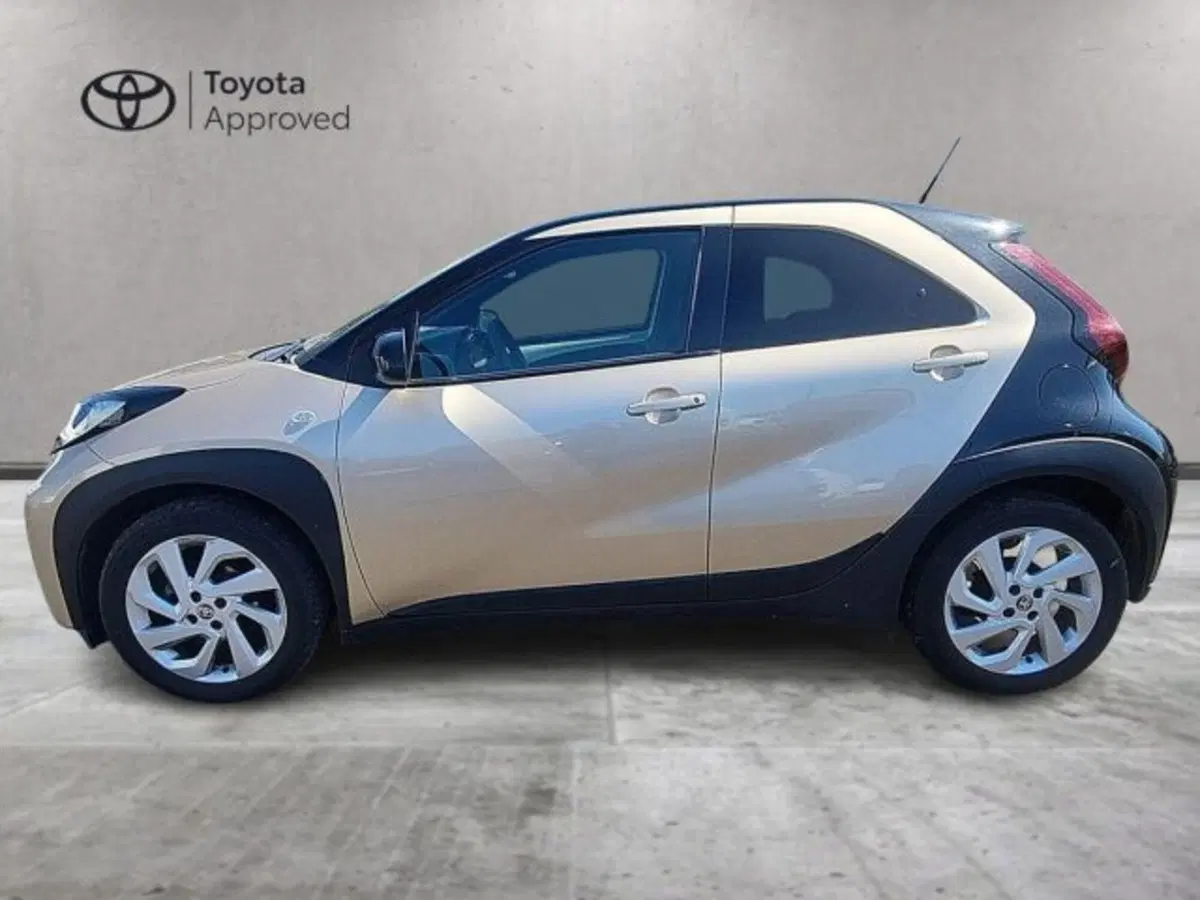 Toyota Aygo X usata a Roma (3)