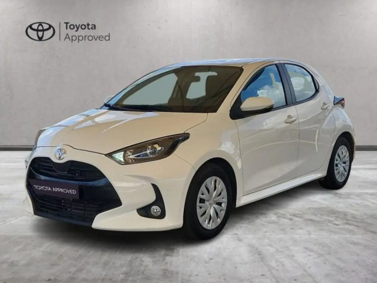 Toyota Yaris usata a Roma