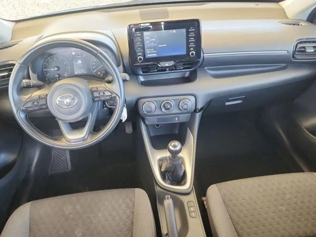 Toyota Yaris usata a Roma (10)