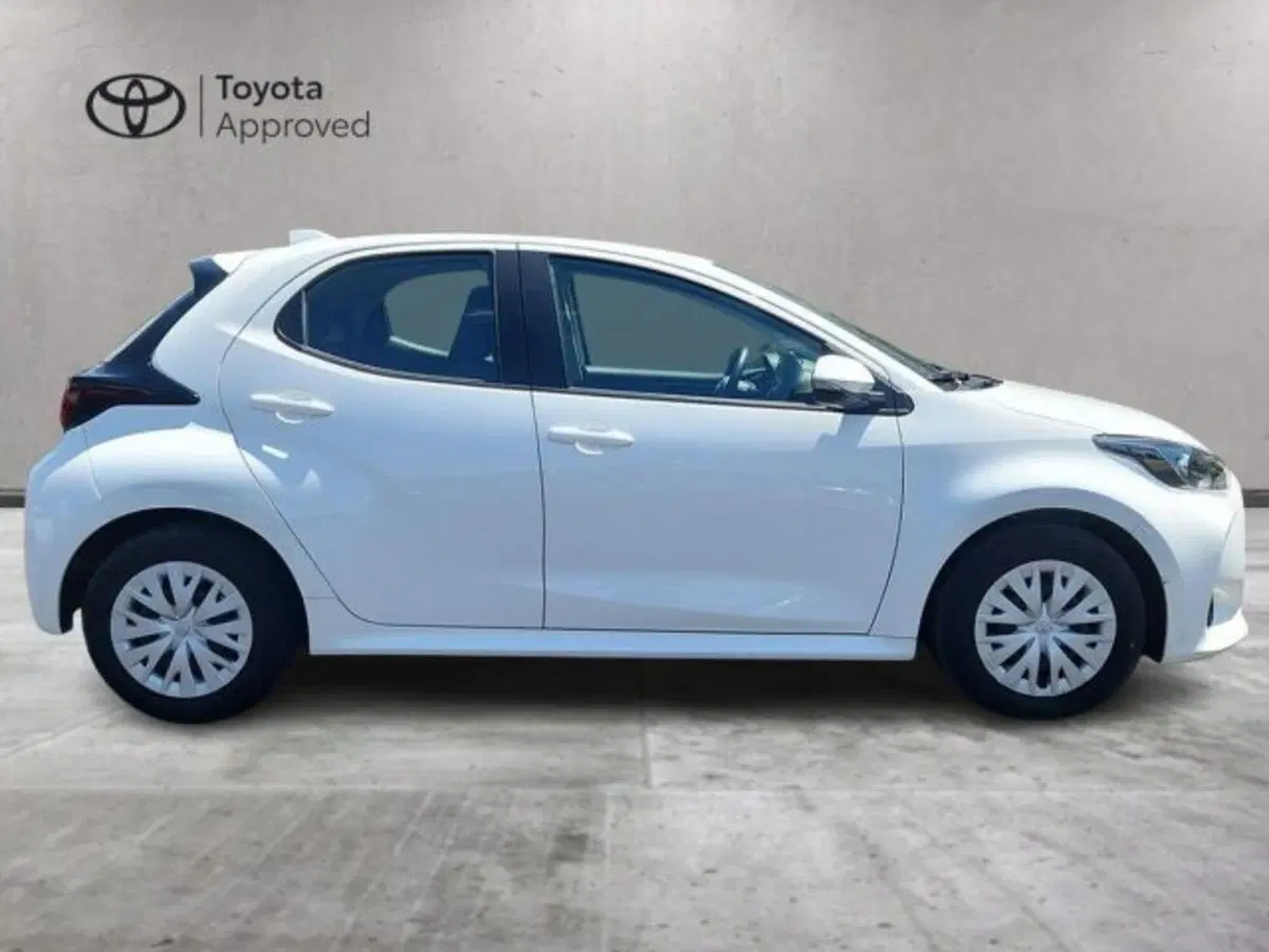 Toyota Yaris usata a Roma (4)
