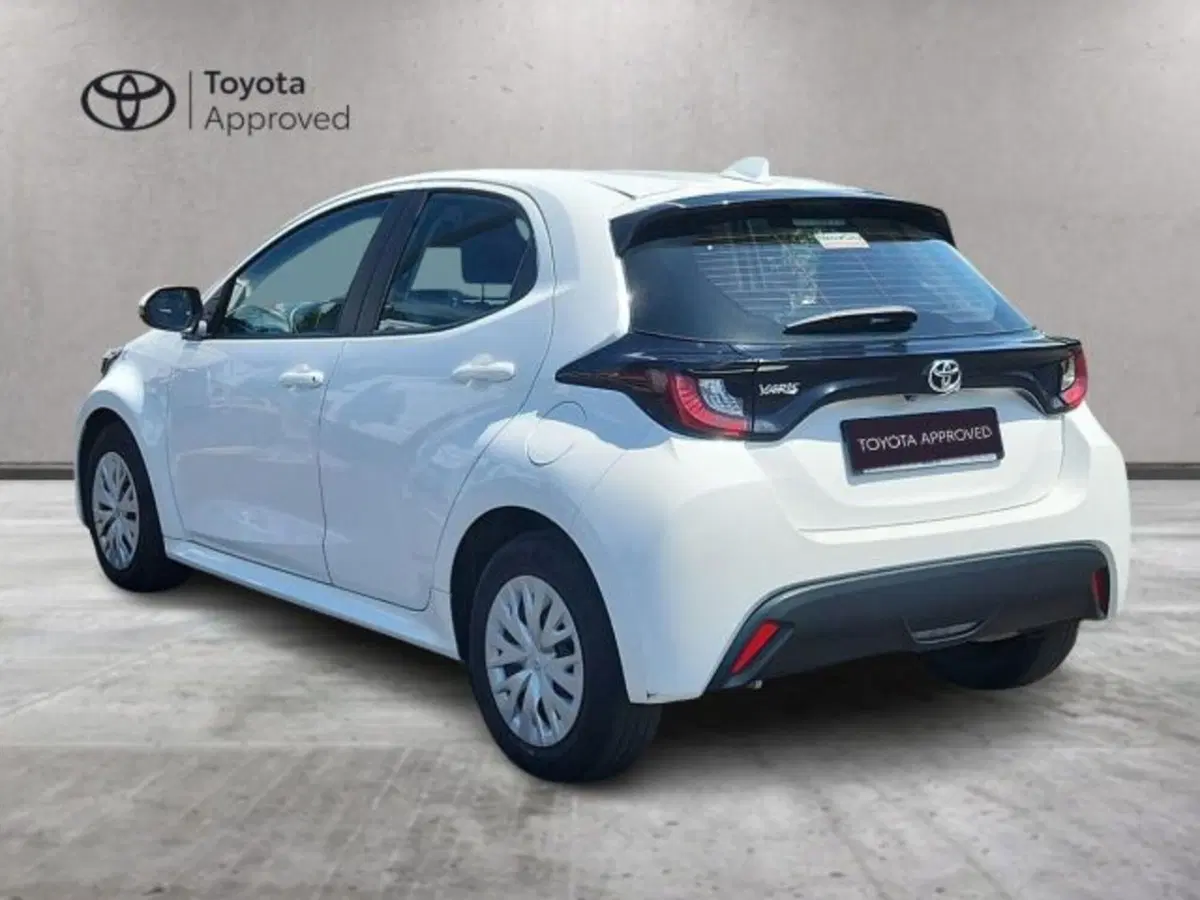 Toyota Yaris usata a Roma (5)