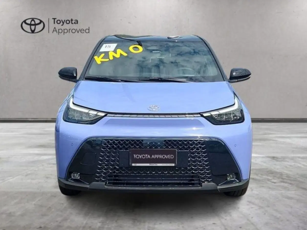 Toyota Aygo X nuova a Roma (13)