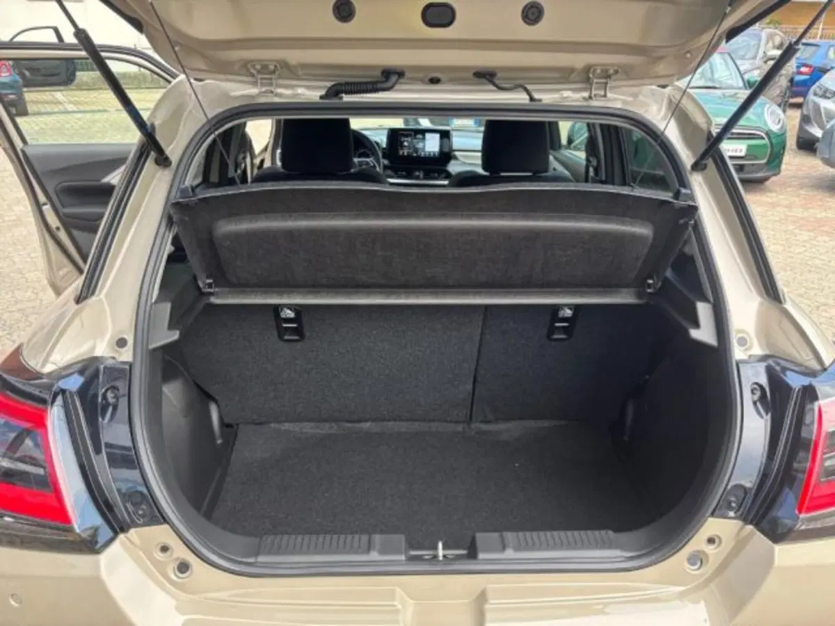 Suzuki Swift nuova a Cuneo (10)