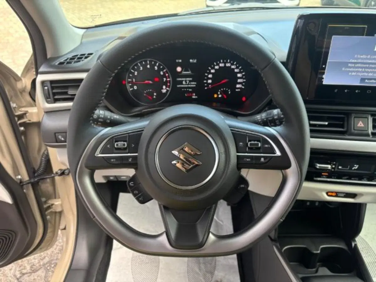 Suzuki Swift nuova a Cuneo (12)
