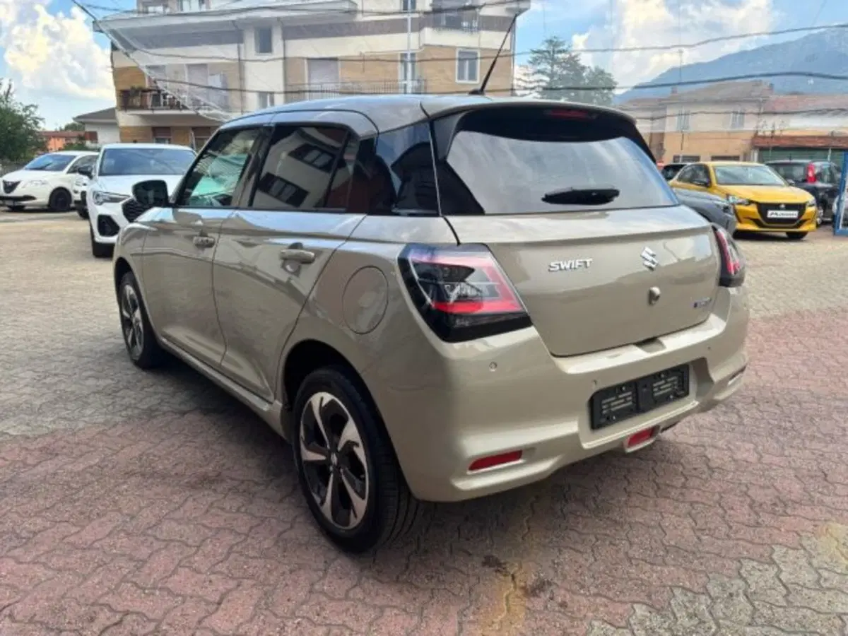 Suzuki Swift nuova a Cuneo (4)