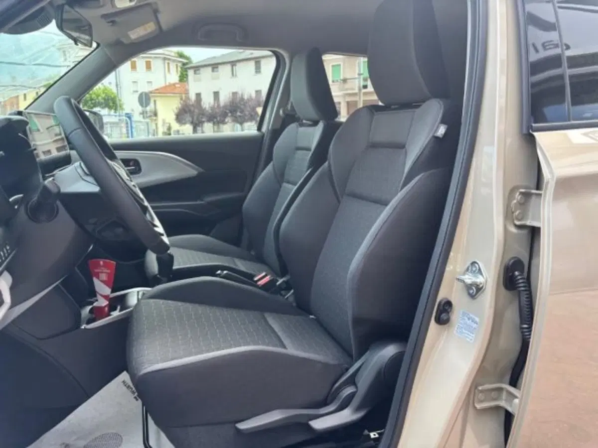 Suzuki Swift nuova a Cuneo (8)